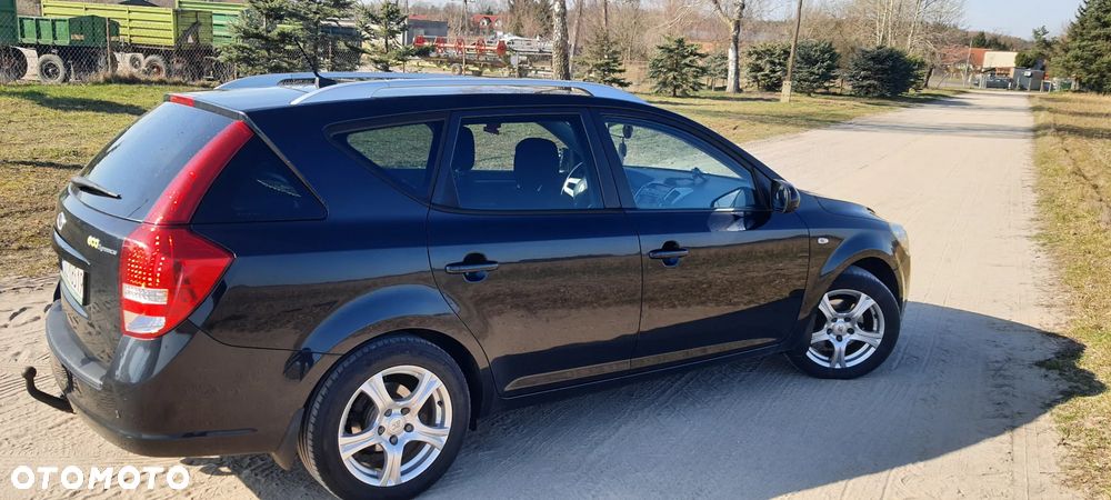Kia Ceed 1.4 CVVT Attract - 5