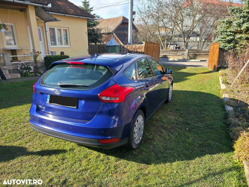 Ford Focus 1.5 TDCi ECOnetic 88g Start-Stopp-Sy Business - 3