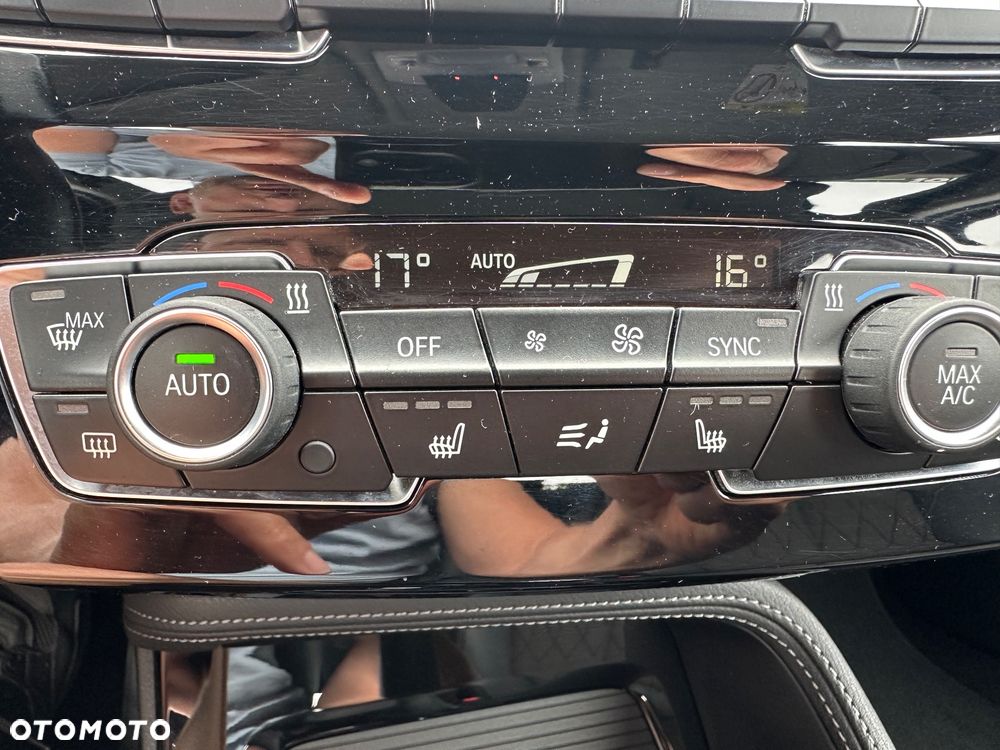 BMW X1 sDrive18d Sport Line - 12