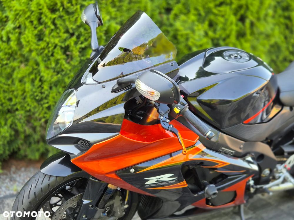 Suzuki GSX-R - 11