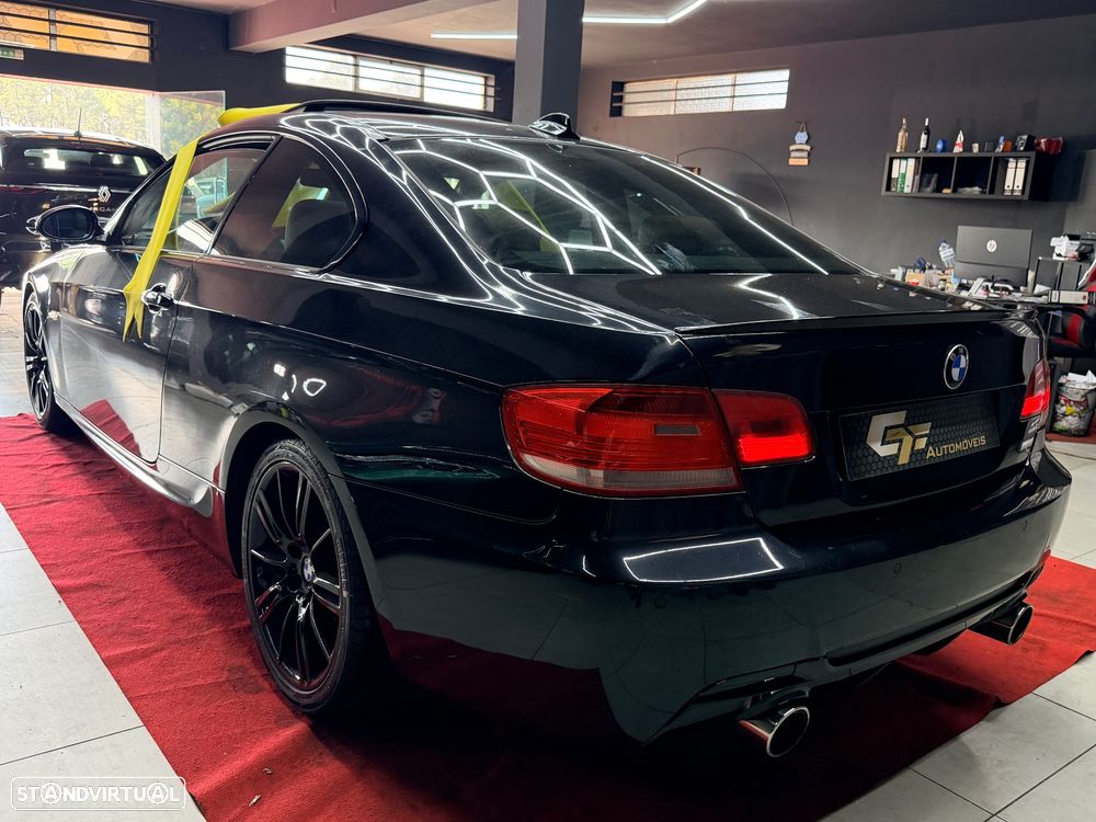 BMW 320 d Coupe - 5