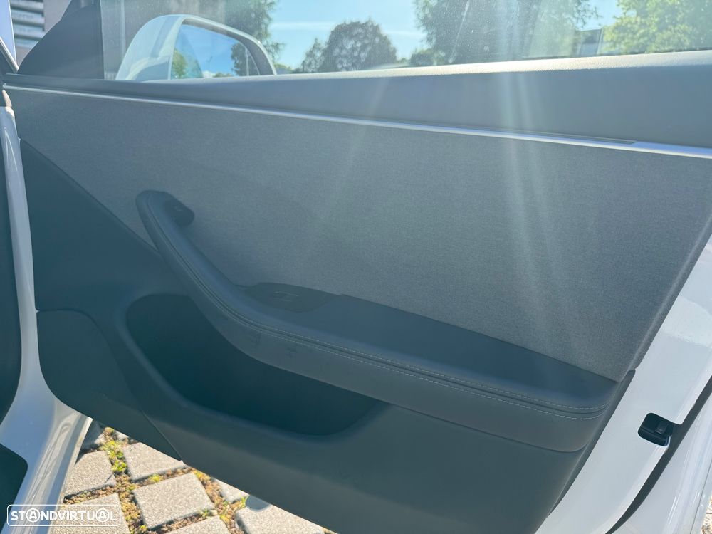 Tesla Model 3 Tração Traseira - 16