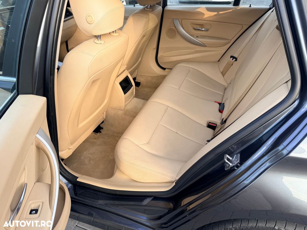 BMW Seria 3 318d Blue Performance Luxury Line - 17