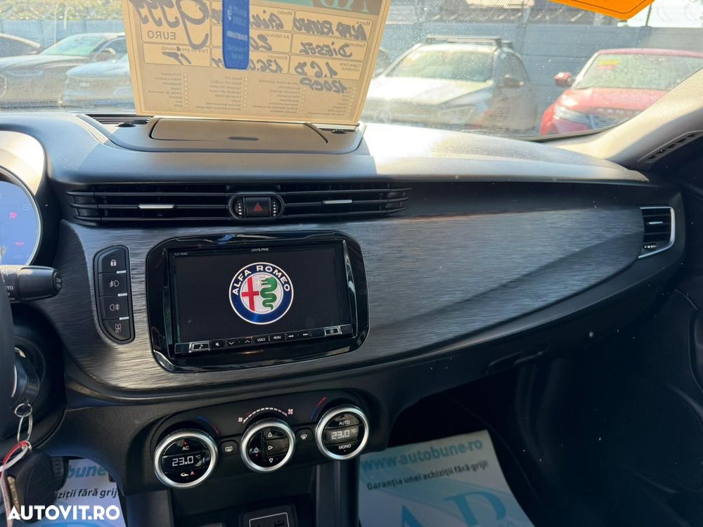 Alfa Romeo Giulietta 1.6 Mjet S&S - 11