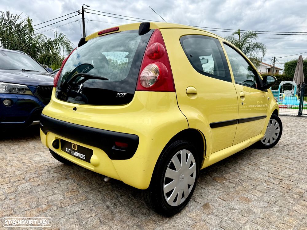 Peugeot 107 1.0 Urban - 14