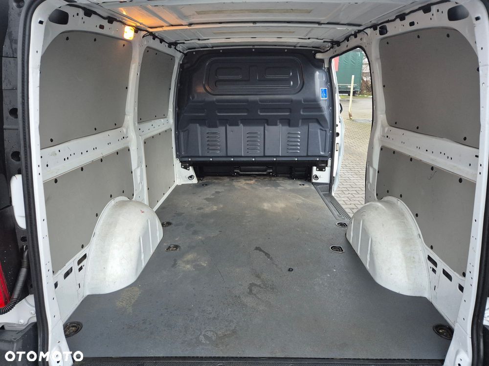 Mercedes-Benz Vito Lang - 9
