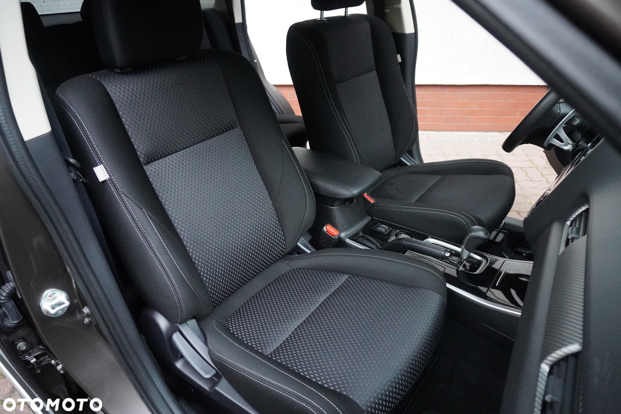 Mitsubishi Outlander 2.0 2WD CVT Diamant Edition+ - 8