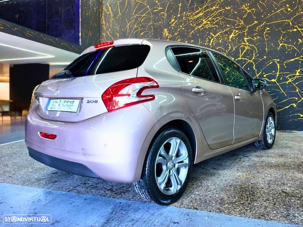 Peugeot 208 1.6 BlueHDi Style - 2