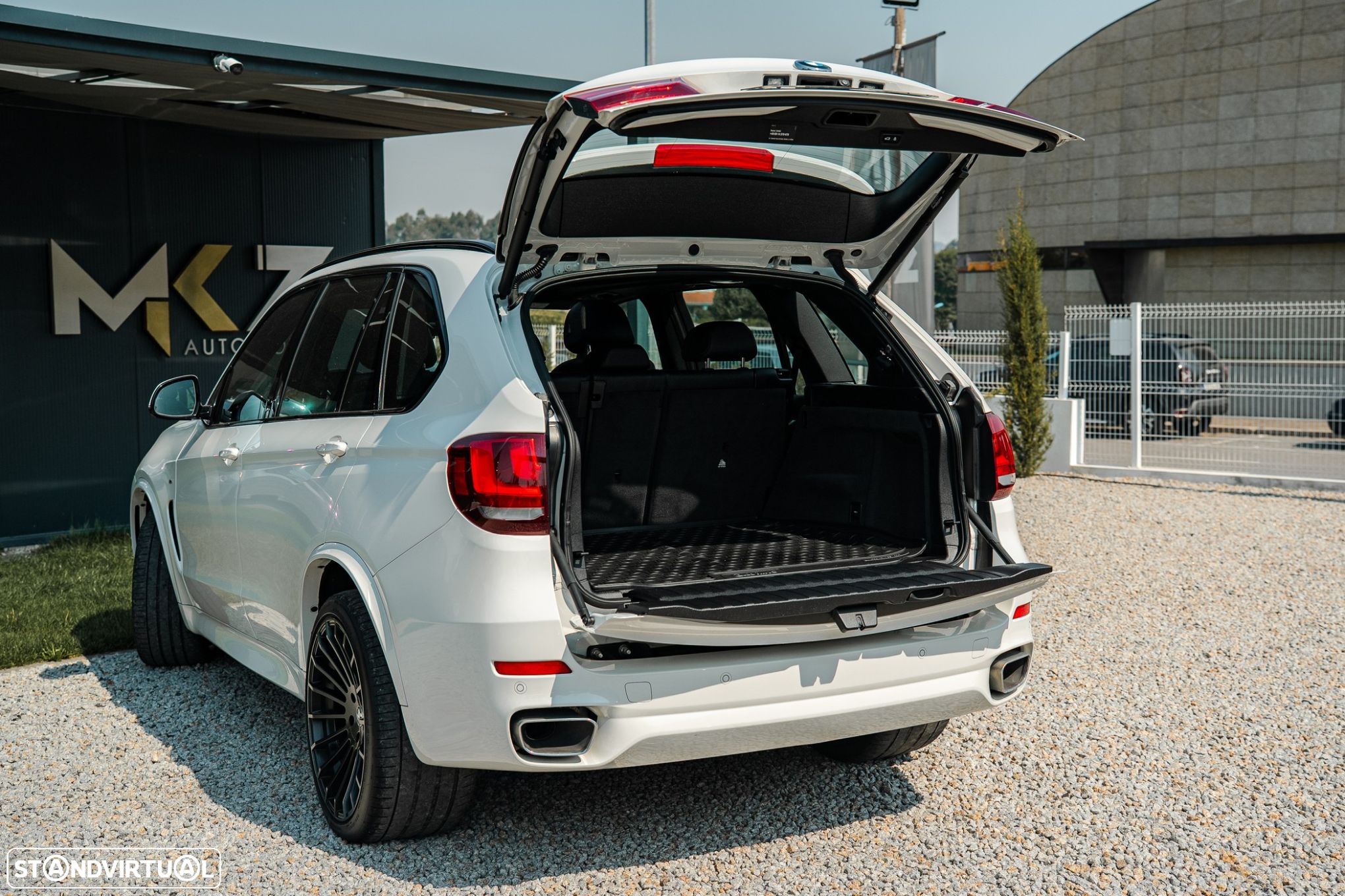 BMW X5 40 d xDrive Pack M - 36