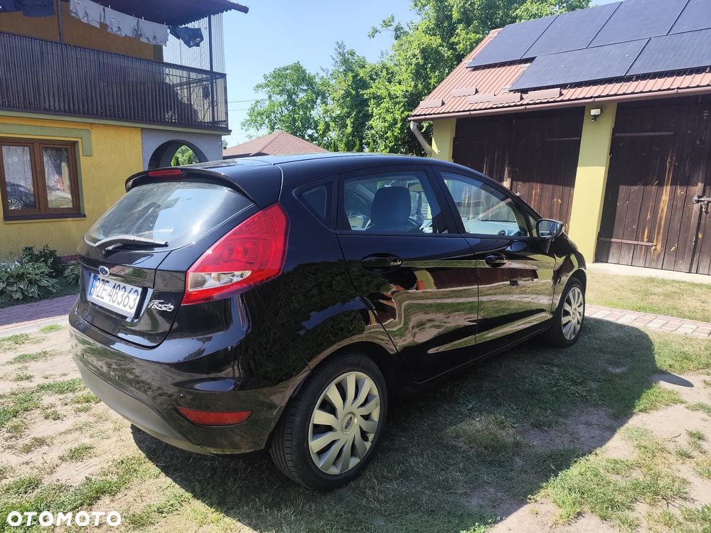 Ford Fiesta - 4