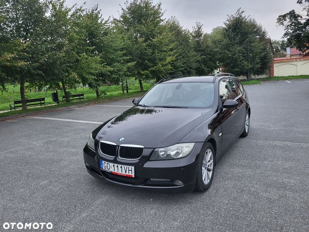 BMW Seria 3 - 1