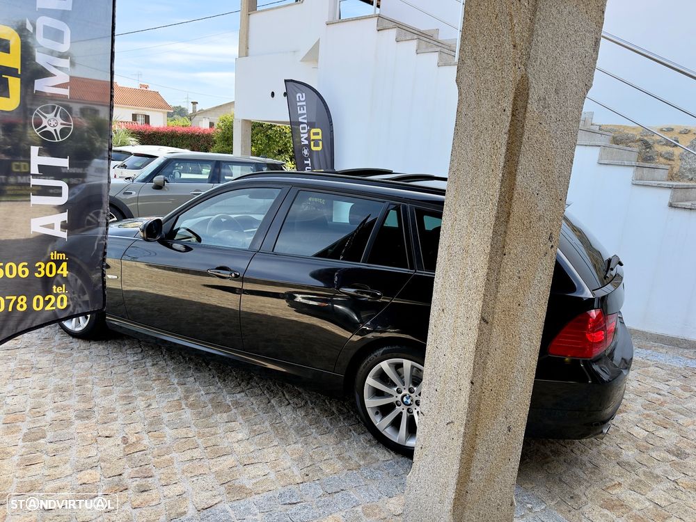 BMW 320 d Navigation Sport - 23