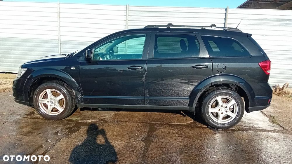 Tylko części Fiat Freemont 2.0 Mjet 140KM 103kW 939B5000 lakier PXR 11r-15r - 5