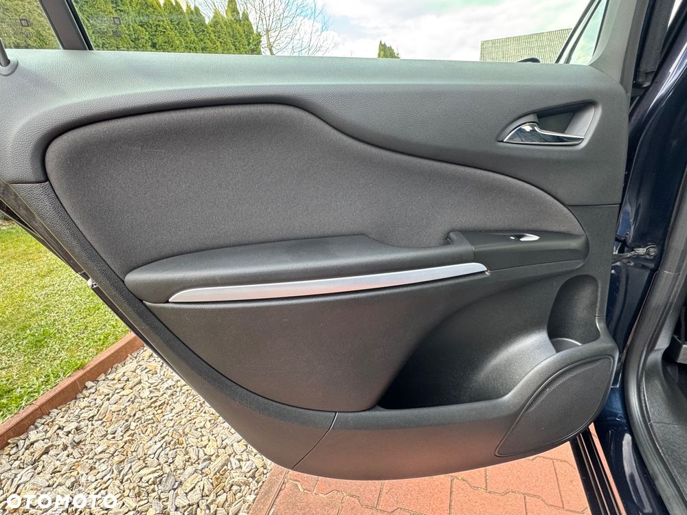 Opel Zafira 2.0 D (CDTI) Automatik Edition - 20