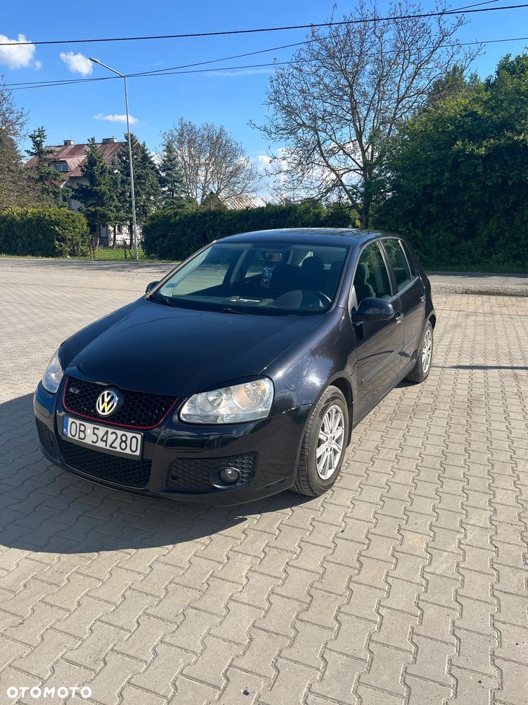 Volkswagen Golf 1.6 Q-Line - 1