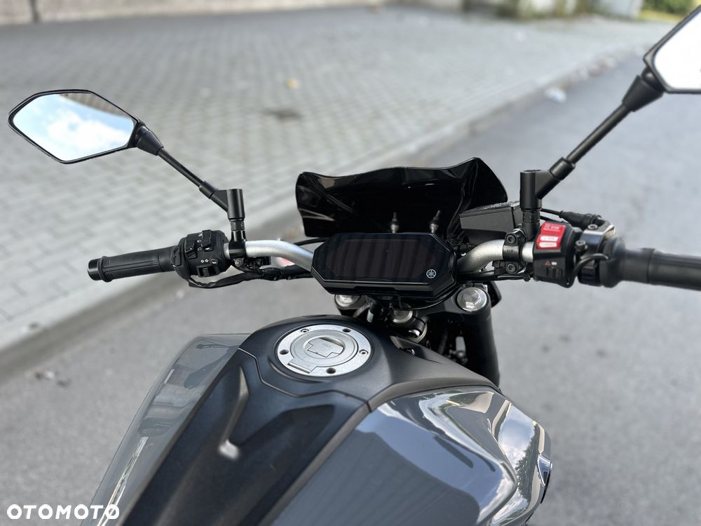 Yamaha MT - 23