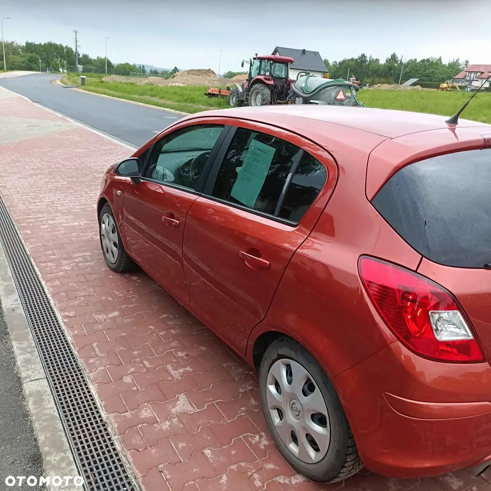 Opel Corsa - 8