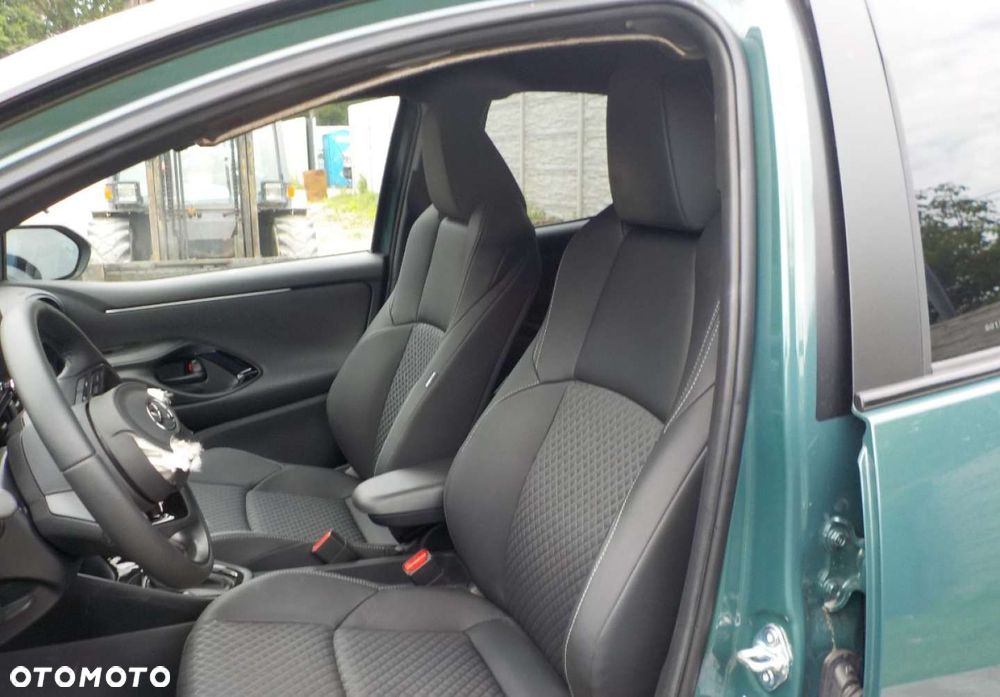 Toyota Yaris - 21