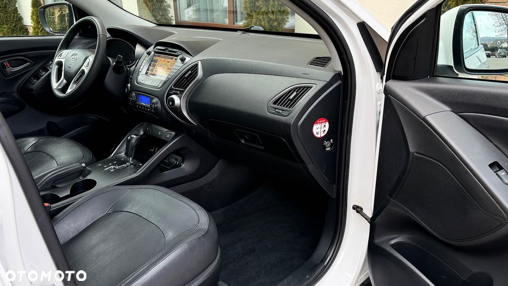 Hyundai ix35 2.0 CRDi 4WD Automatik Premium - 8