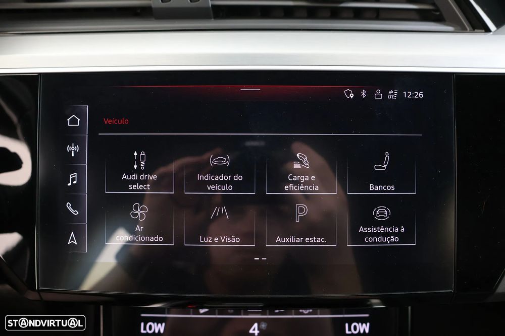 Audi e-tron 55 quattro S line - 30