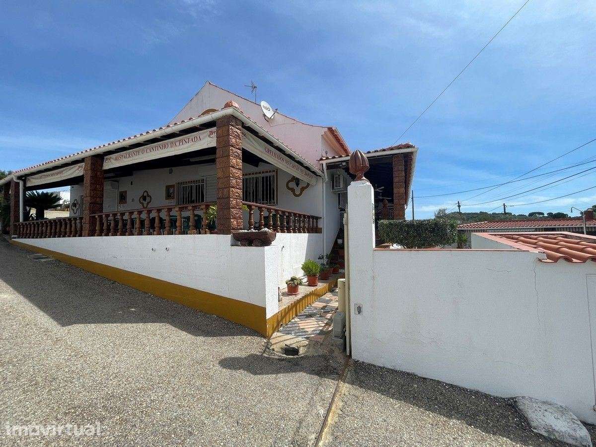 Quinta T7 com Restaurante e Terreno Rústico para Venda em Montemor-... - Grande imagem: 4/29