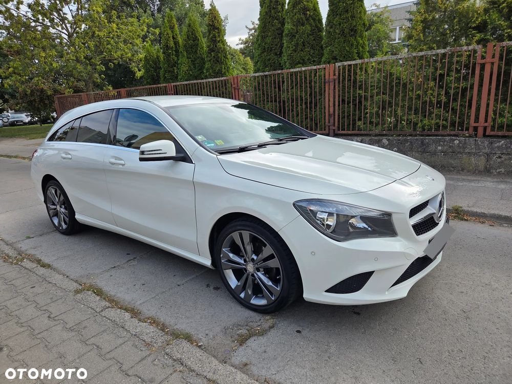 Mercedes-Benz CLA Shooting Brake 180 - 9