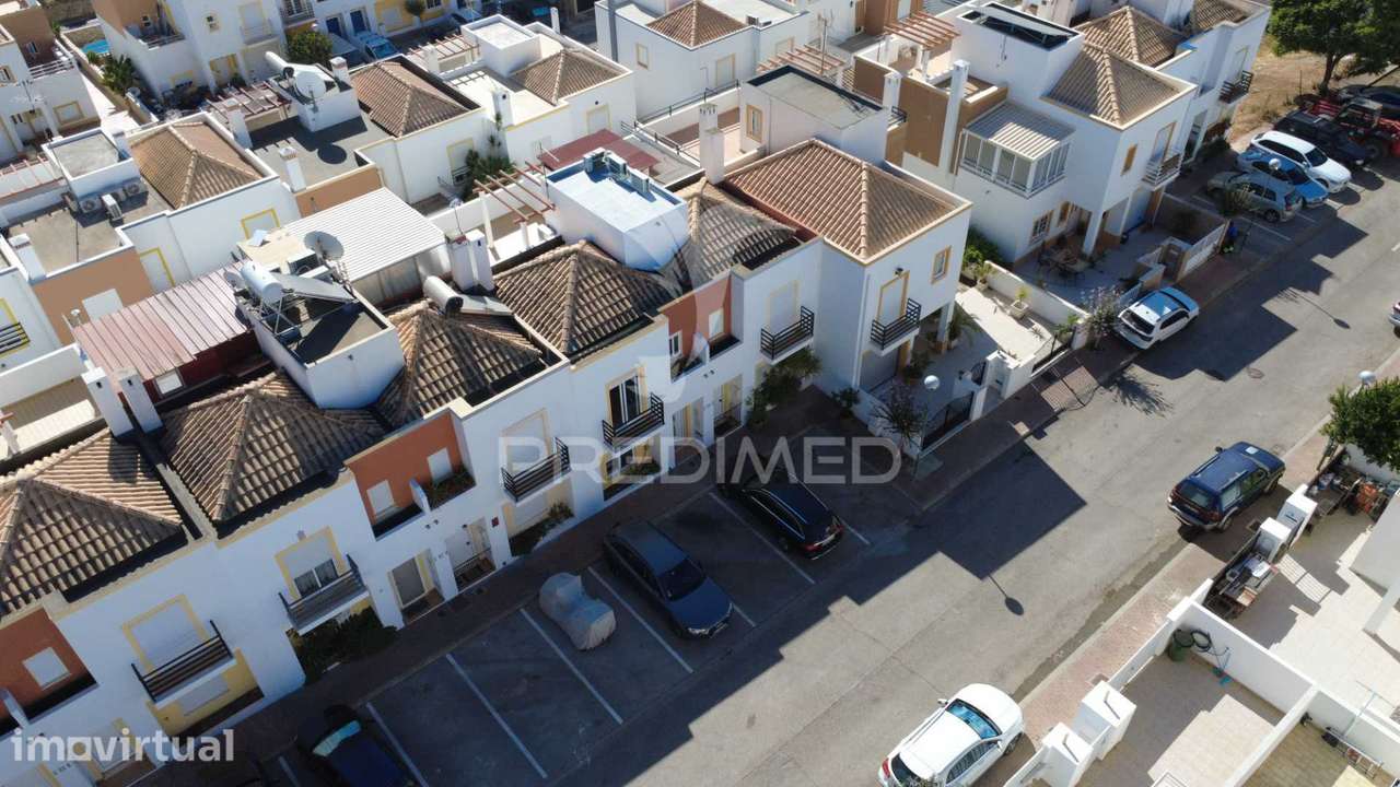 Moradia geminada T2 em Tavira para arrendamento anual - Grande imagem: 2/39