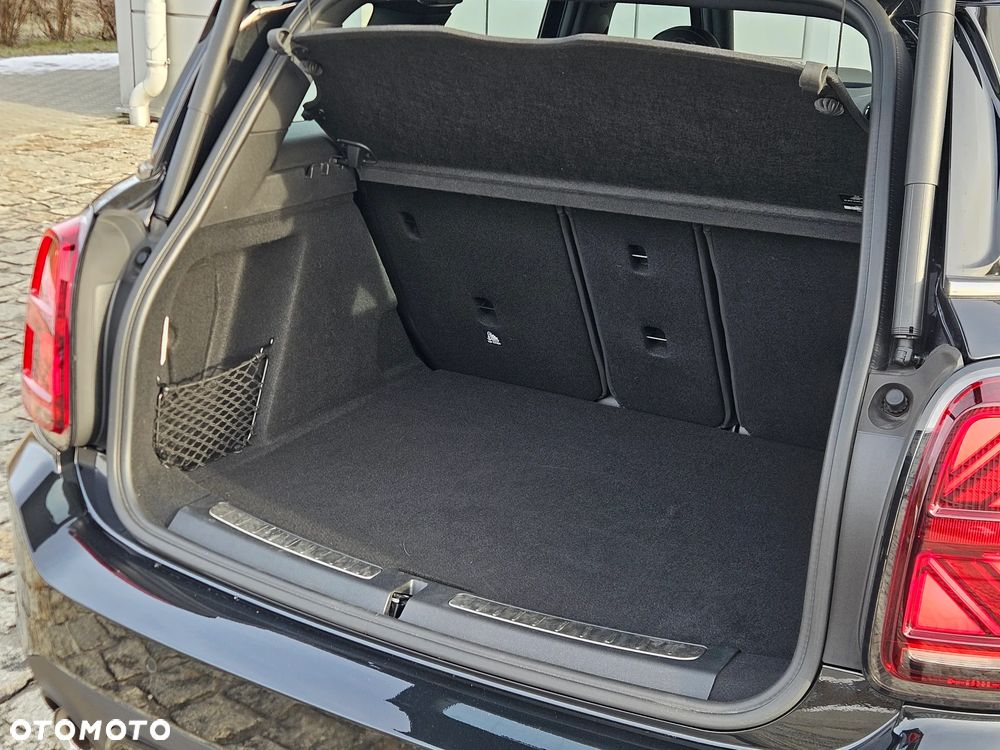 MINI John Cooper Works ALL4 sport - 20