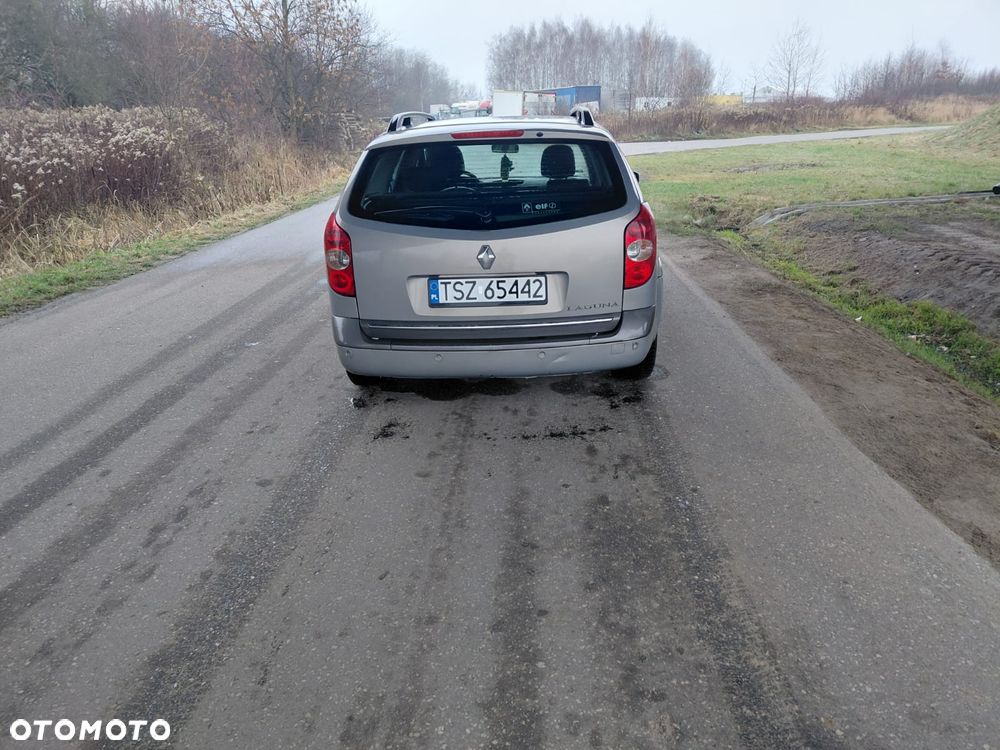 Renault Laguna 2.0 dCi Initiale - 5