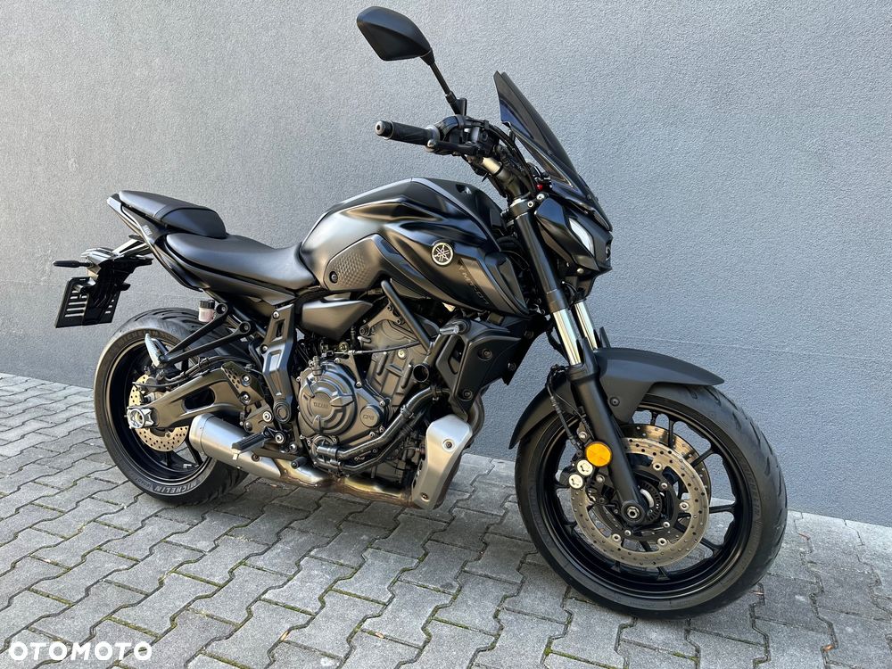 Yamaha MT - 2