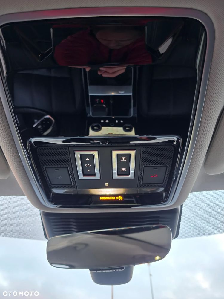 Land Rover Range Rover Velar P250 S - 28
