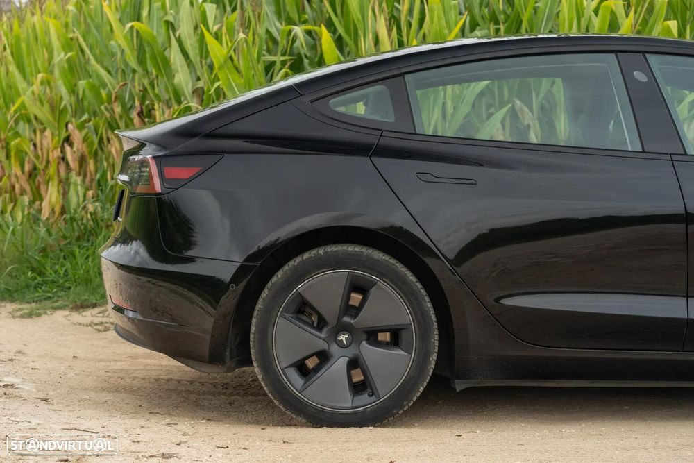 Tesla Model 3 Long-Range Dual Motor AWD - 14