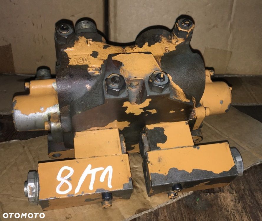 Rozdzielacz Rexroth - 4