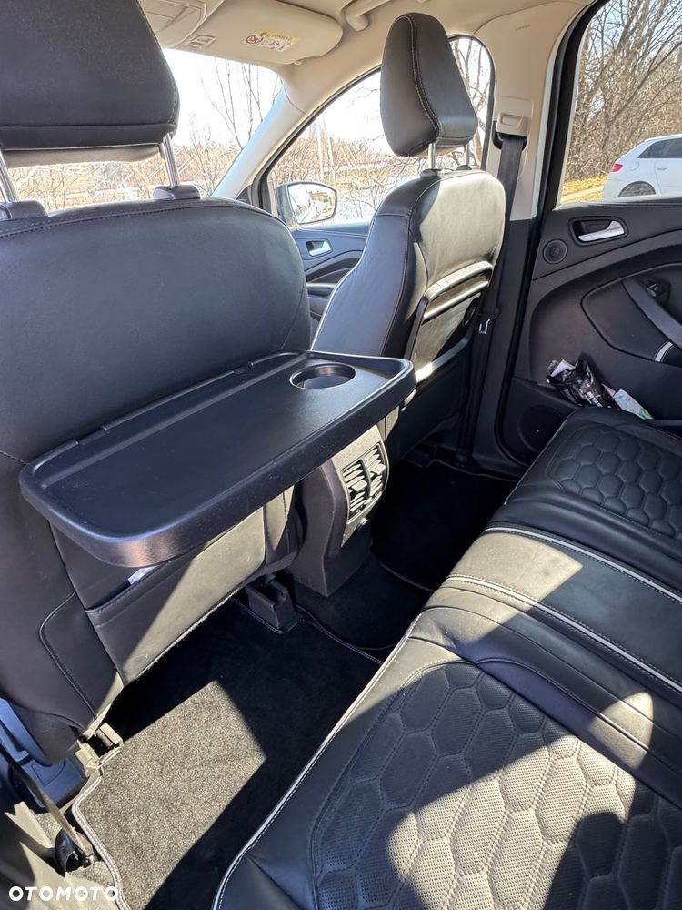 Ford Kuga Vignale 2.0 TDCi AWD - 25