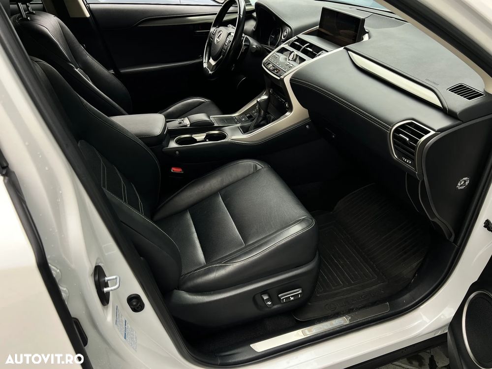 Lexus Seria NX 350h AWD CVT HEV Executive - 12