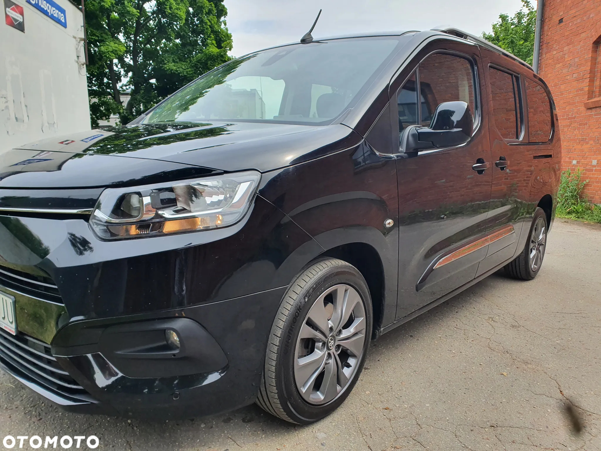 Toyota Proace City Verso Long 1.5 D-4D Family - 8