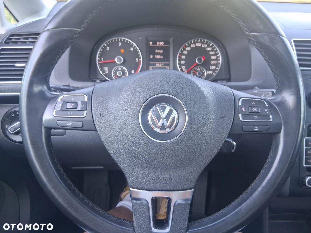 Volkswagen Touran 2.0 TDI DPF Highline Perfectline - 3
