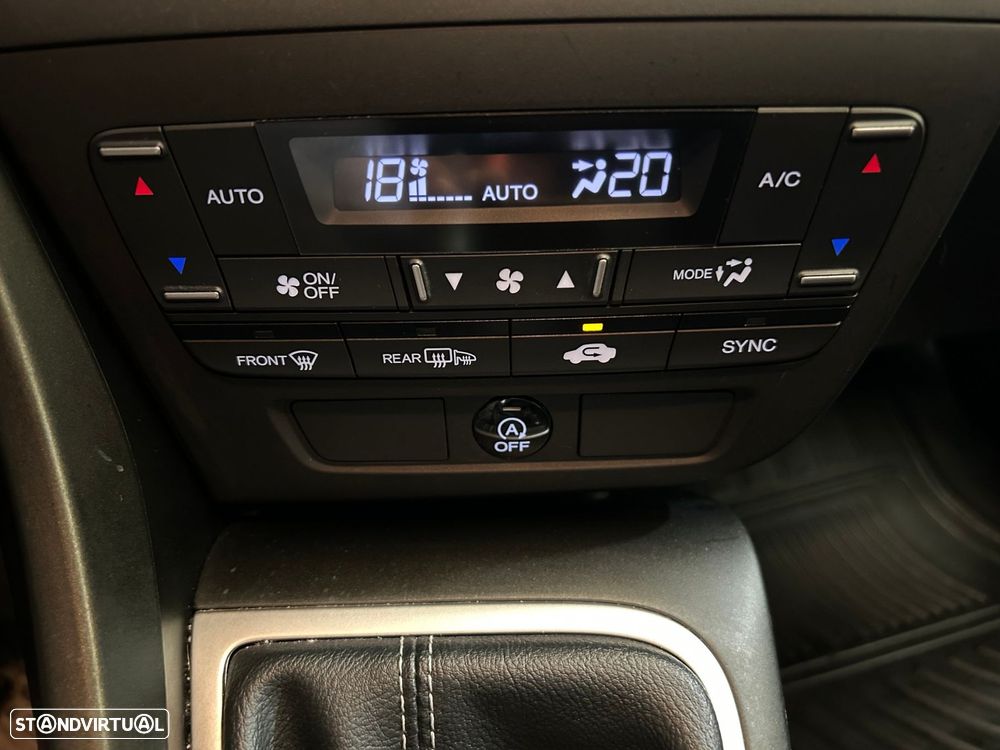 Honda Civic 1.4 i-VTEC Sport - 28