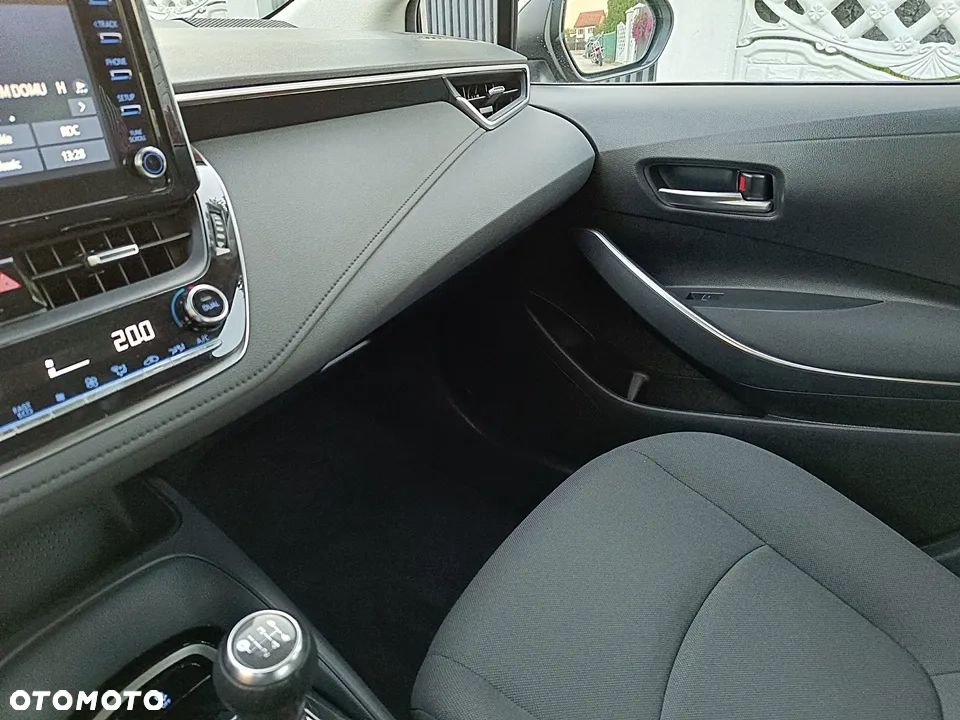 Toyota Corolla 1.5 Comfort - 30