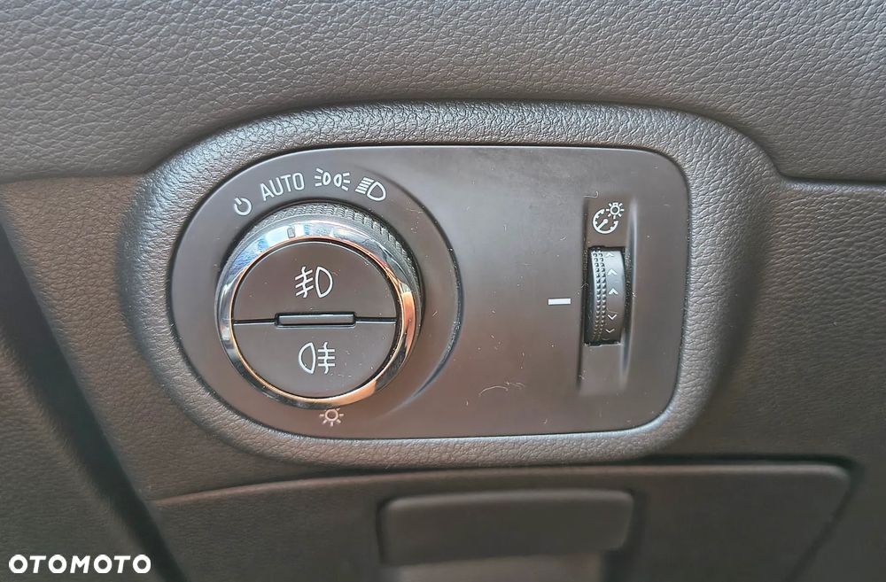 Opel Zafira 2.0 CDTI Cosmo - 24