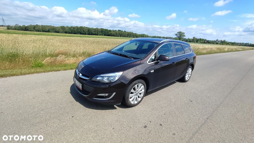 Opel Astra 1.4 T Cosmo - 1