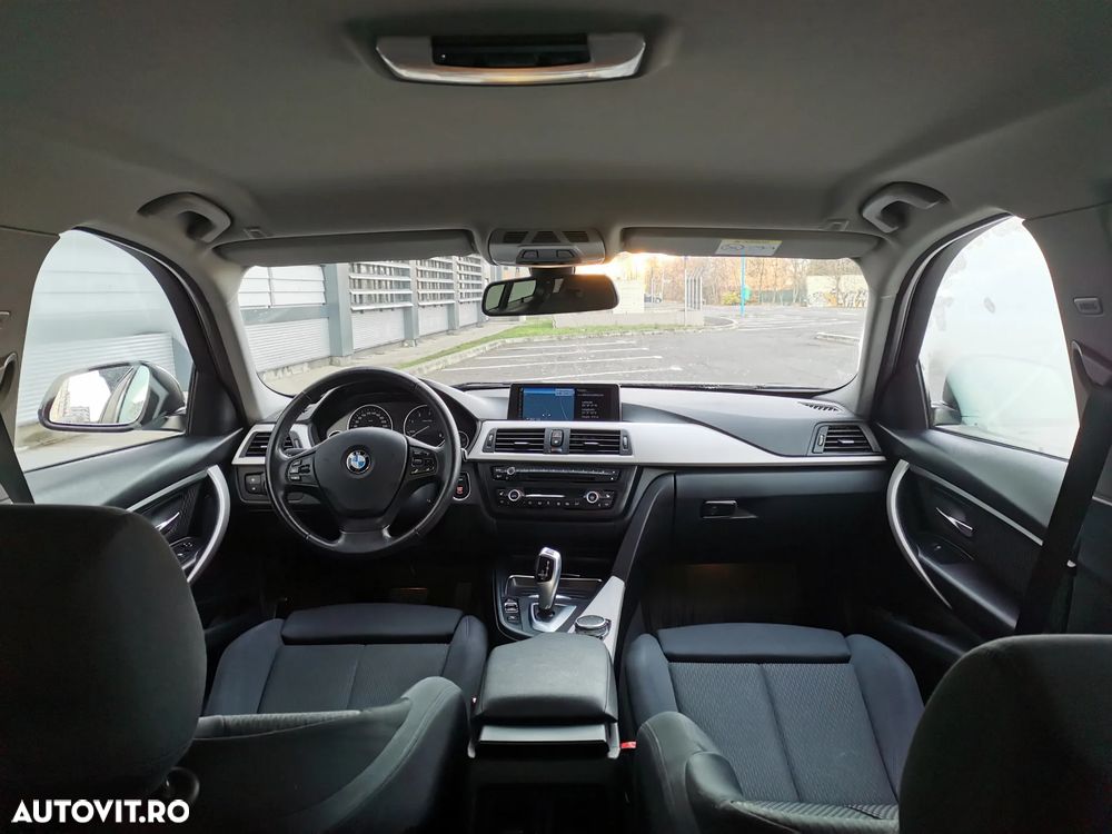BMW Seria 3 320d Sport-Aut. Blue Performance Sport Line - 8
