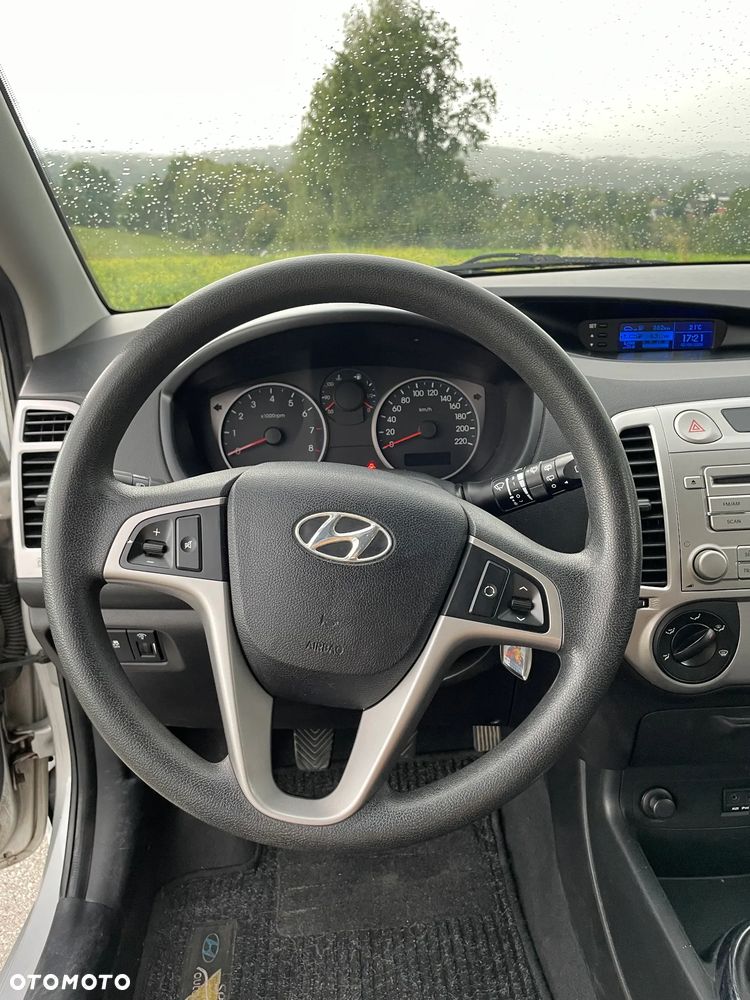 Hyundai i20 - 10