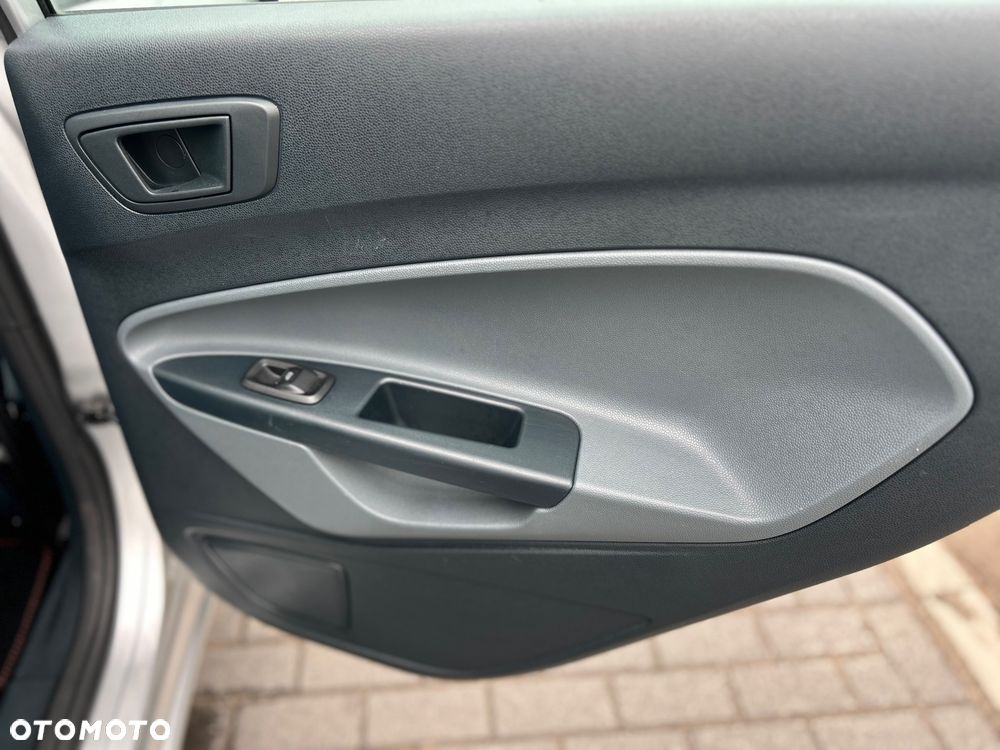 Ford Fiesta 1.25 Viva - 19