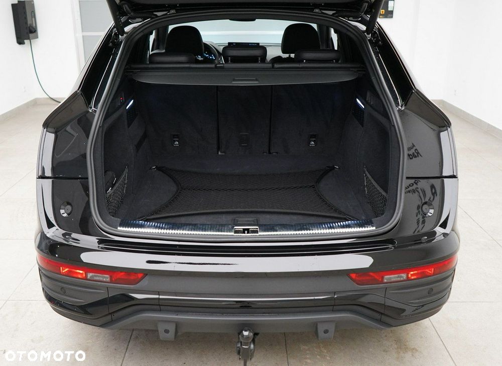 Audi Q5 Sportback - 11
