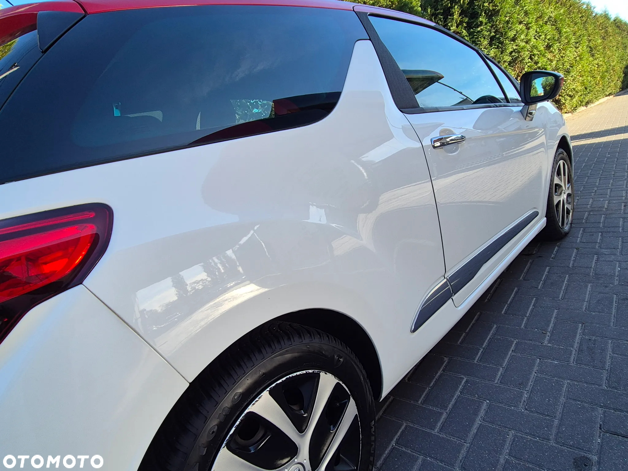 Citroën DS3 1.6 HDi SoChic - 25