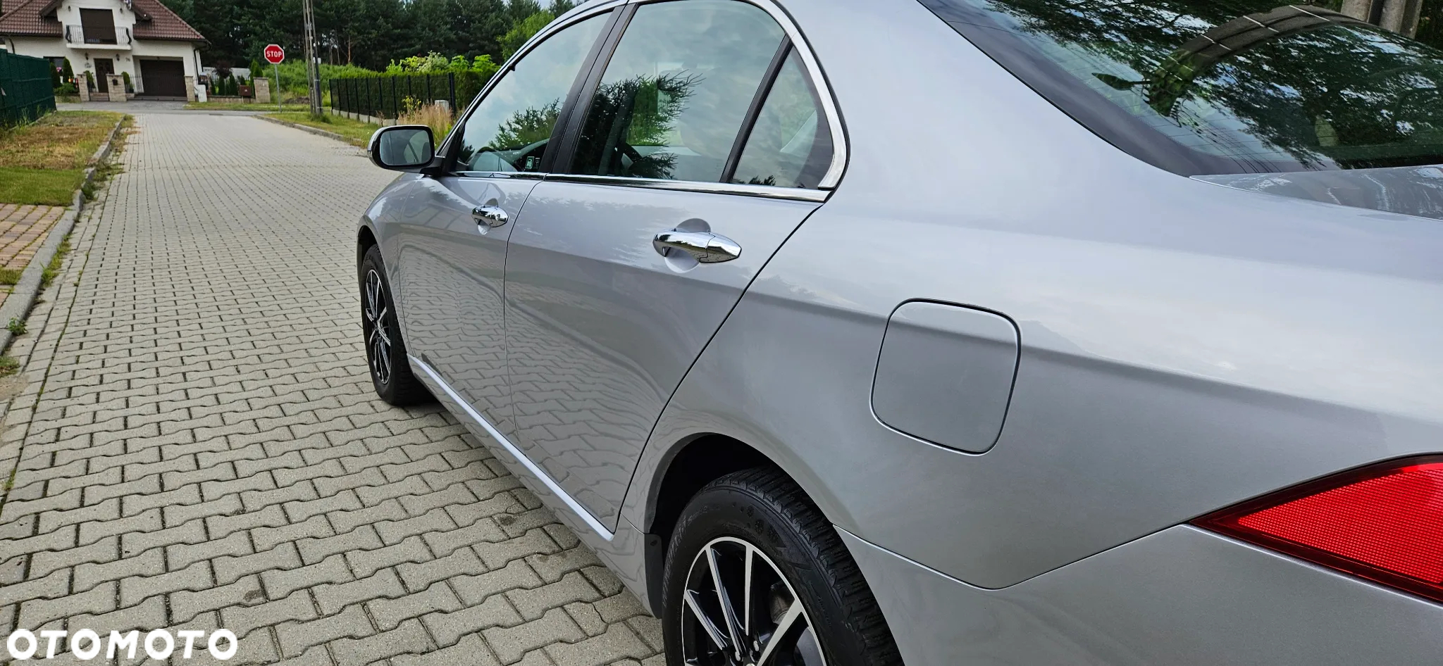 Honda Accord - 11