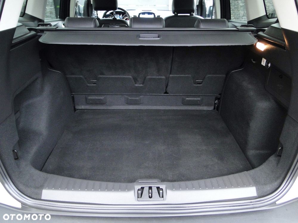 Ford Kuga 2.0 TDCi 4x4 Titanium - 16