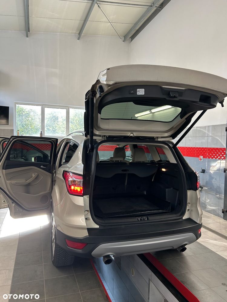 Ford Escape - 39