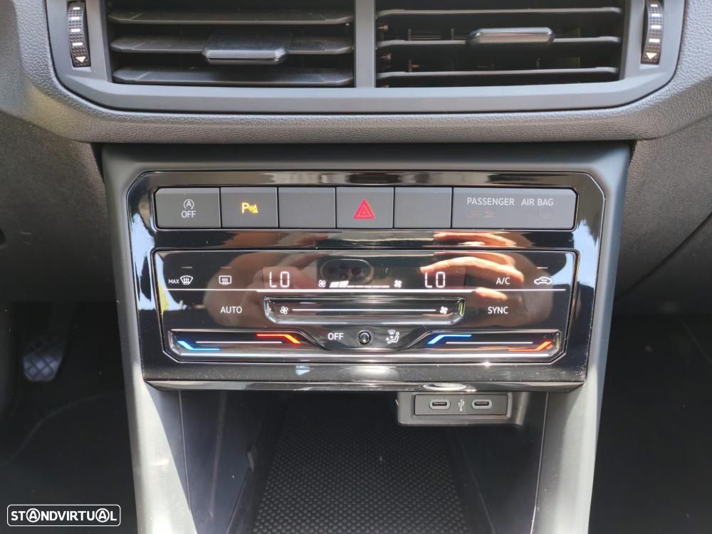 VW T-Cross 1.0 TSI BlackStyle - 26